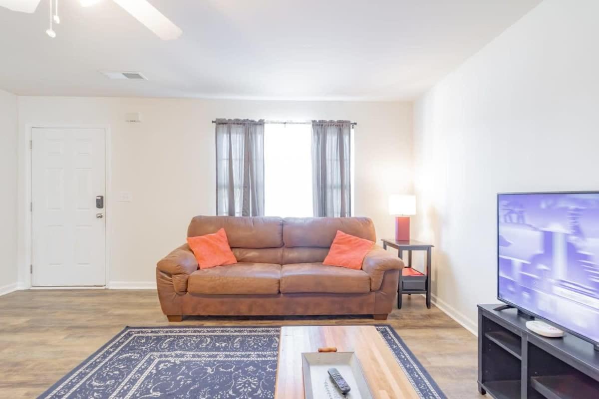 Near Ft Moore & Downtown - The Moore House 1 Columbus Ngoại thất bức ảnh